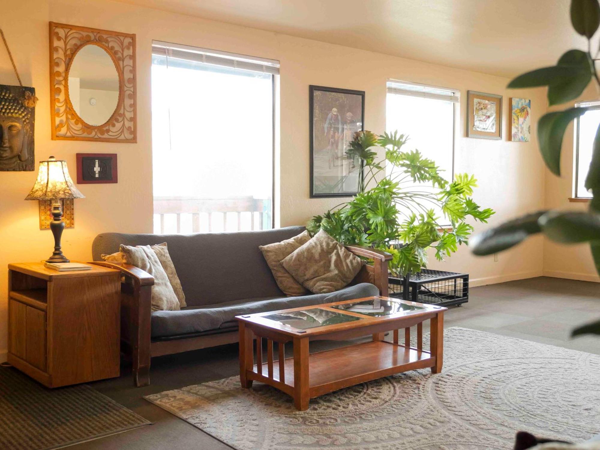 Ashland Commons Hostel Bagian luar foto