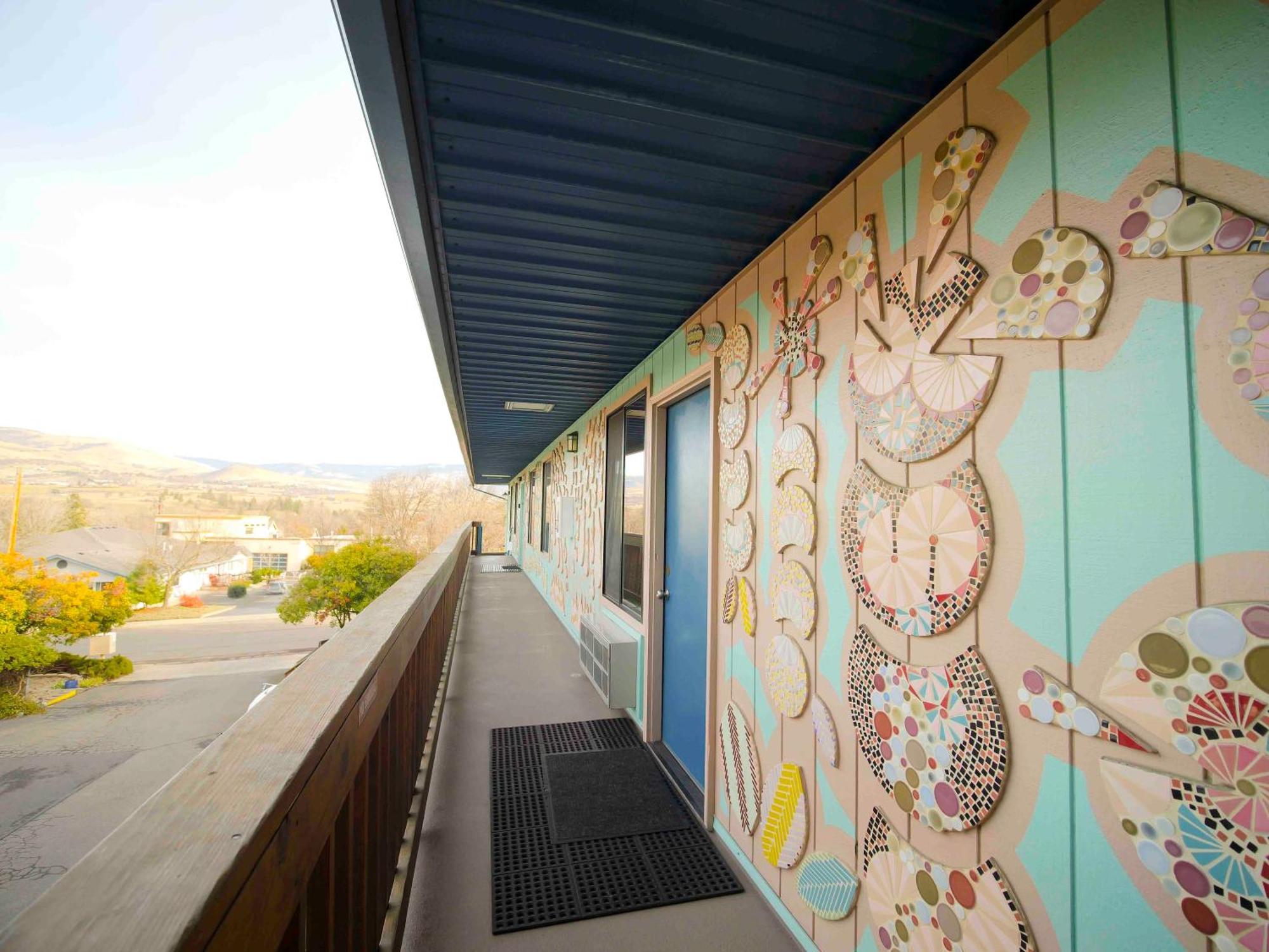 Ashland Commons Hostel Bagian luar foto