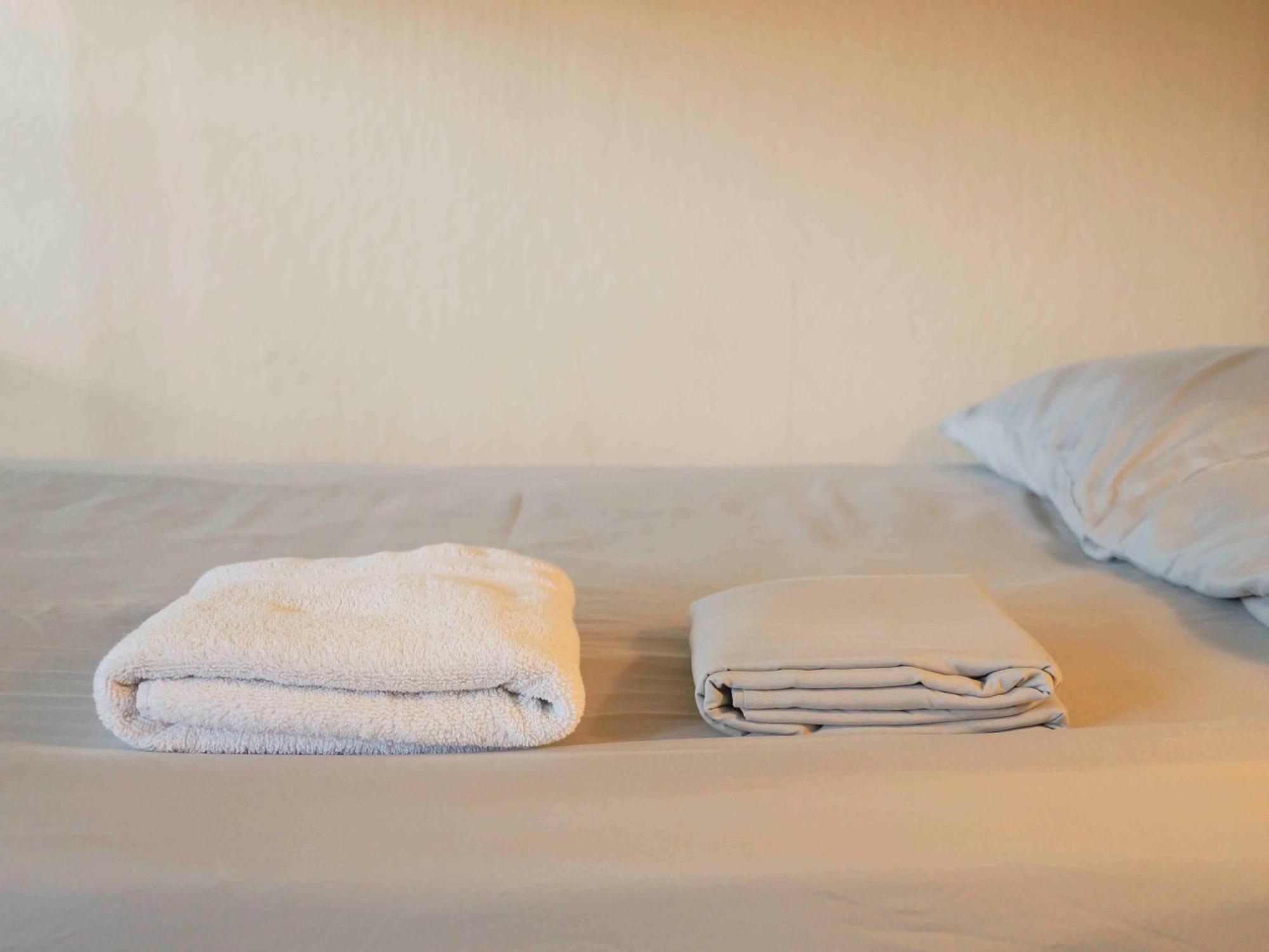 Ashland Commons Hostel Bagian luar foto
